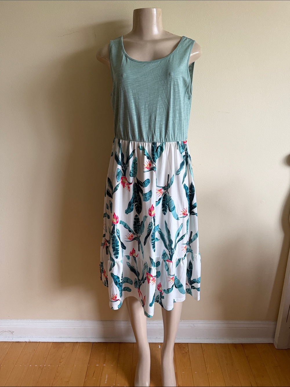 Sage Green Tank Top Floral Midi Dress 17.5’’-24.5’’